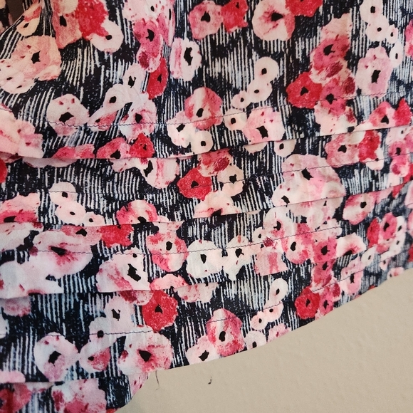 J. Jill Pink & Black Floral Longsleeve Blouse Size‎ Small - Picture 2 of 13